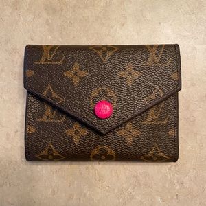LV wallet